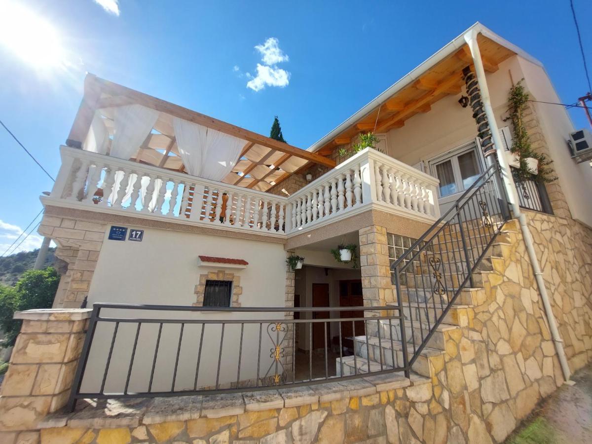 Holiday Home Peran Grebaštica 外观 照片