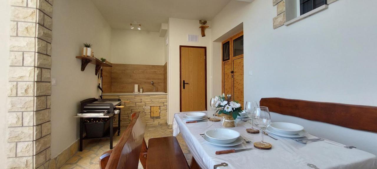 Holiday Home Peran Grebaštica 外观 照片