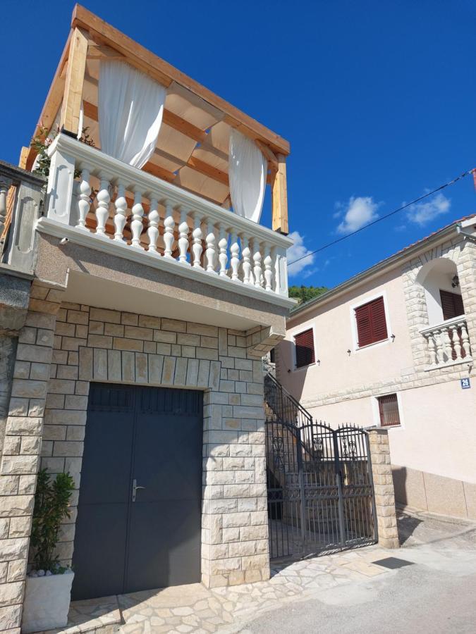 Holiday Home Peran Grebaštica 外观 照片